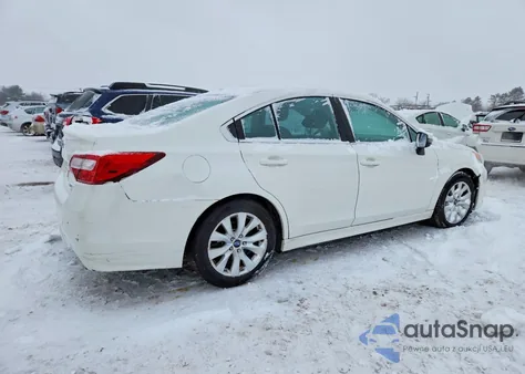 2015 Subaru Legacy 2.5I Premium из США, поврежденный, VIN 4S3BNAF67F3029983